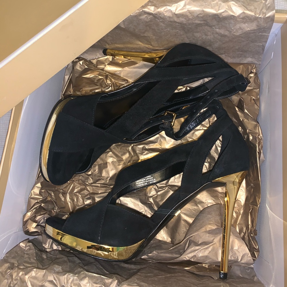 MICHAEL Michael Kore Becky Ankle Strap